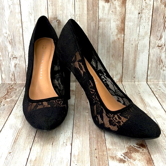 Lace Heels - Picture 1 of 7